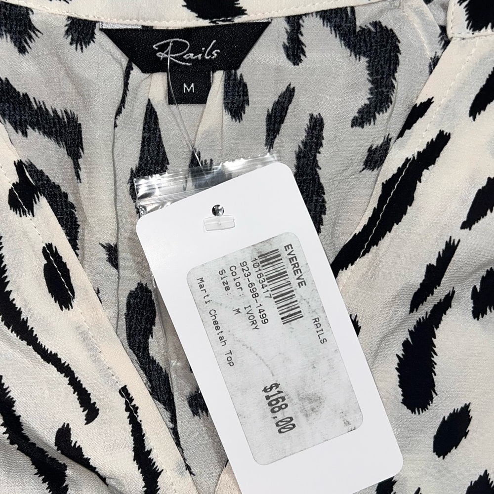 Rails marti cheeta Print Blouse - Picture 3 of 6